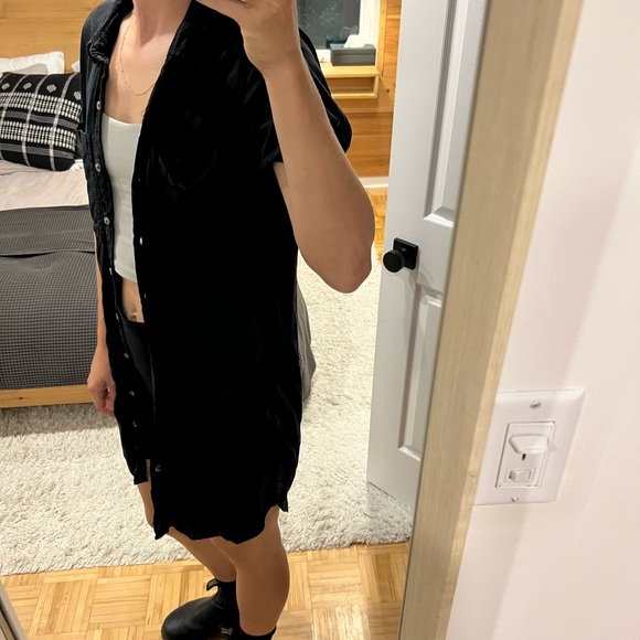 Shirt dress - Picture 4 of 7